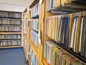 1370555_lots_of_files_2